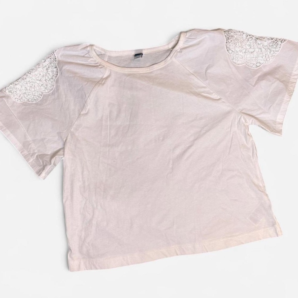 Old Navy White Lace Accent Short Bell Sleeve Top